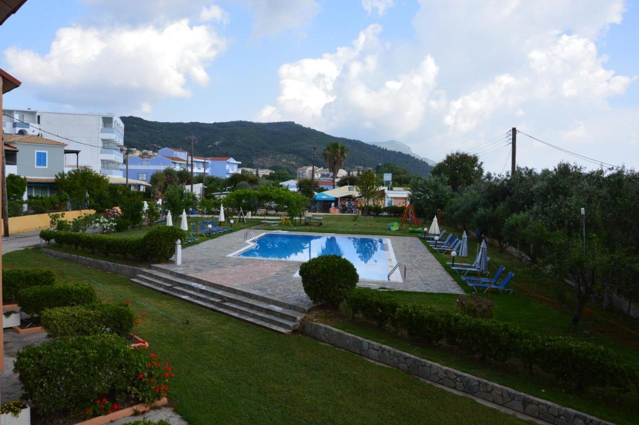 מוראיטיקה Aggelos Family Hotel מראה חיצוני תמונה