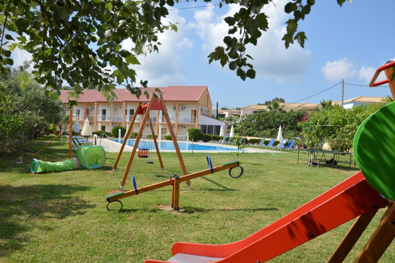 מוראיטיקה Aggelos Family Hotel מראה חיצוני תמונה