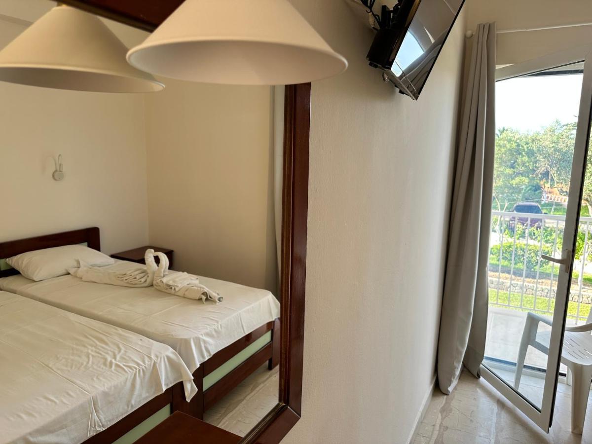 מוראיטיקה Aggelos Family Hotel מראה חיצוני תמונה