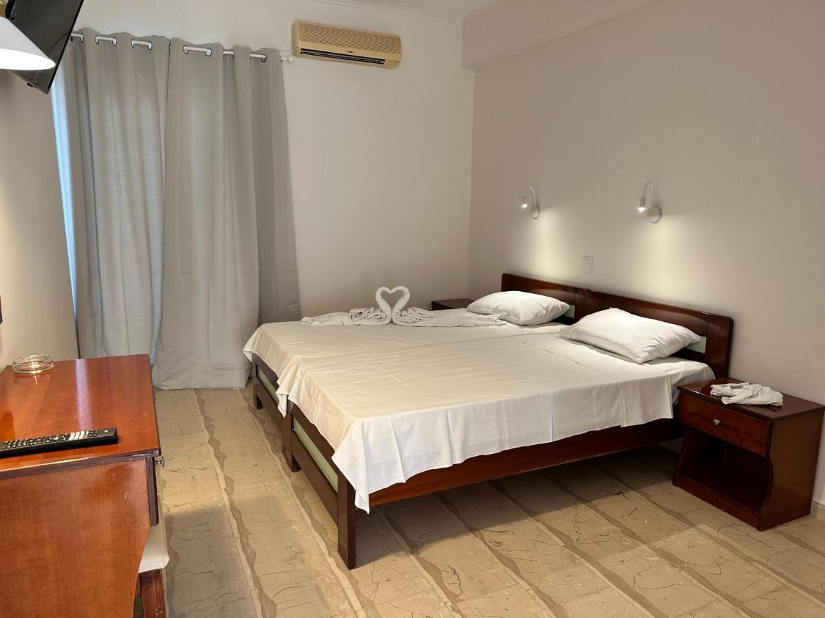 מוראיטיקה Aggelos Family Hotel מראה חיצוני תמונה