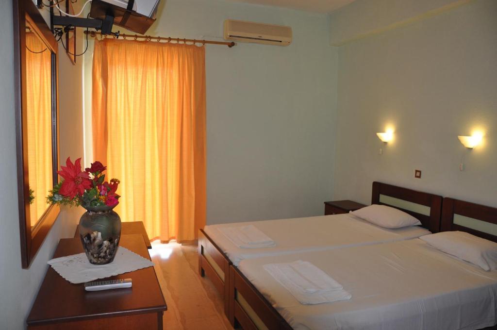 מוראיטיקה Aggelos Family Hotel מראה חיצוני תמונה