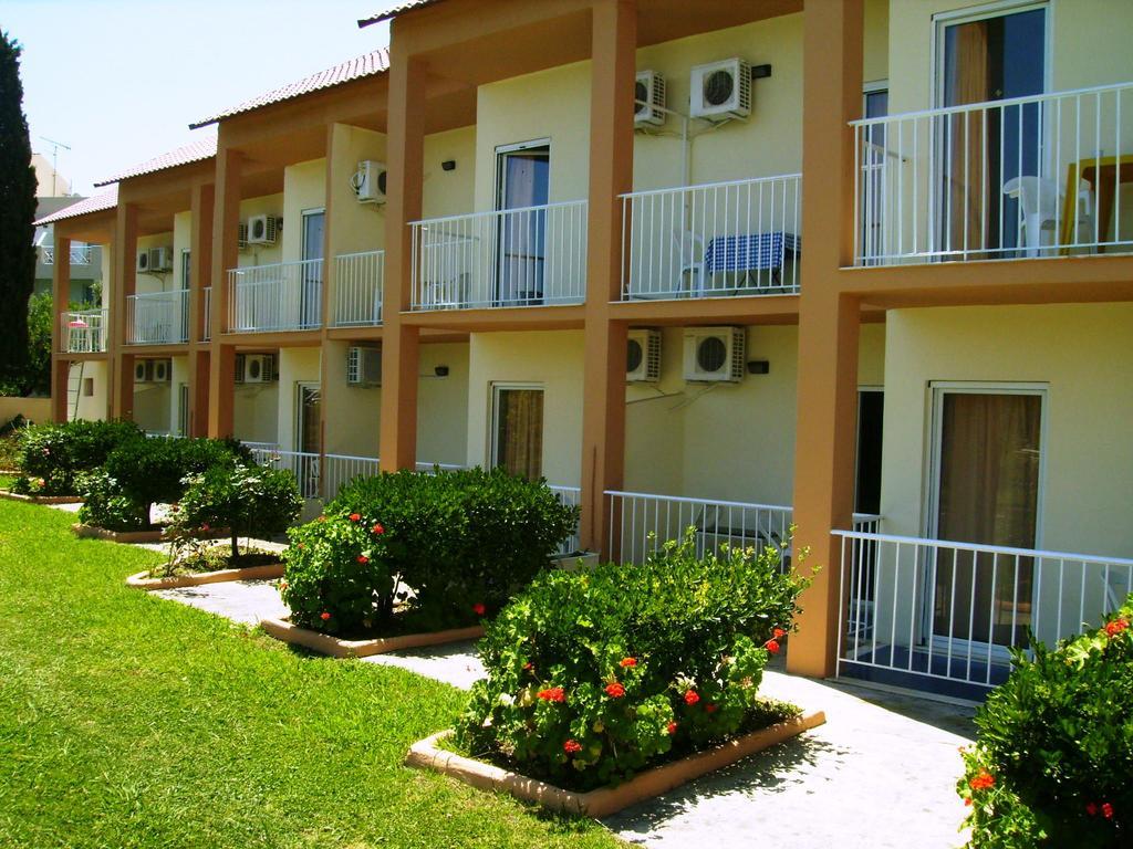 מוראיטיקה Aggelos Family Hotel מראה חיצוני תמונה