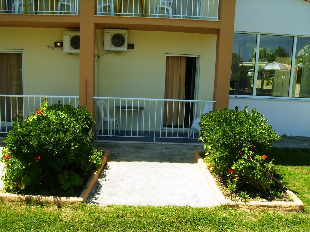מוראיטיקה Aggelos Family Hotel מראה חיצוני תמונה