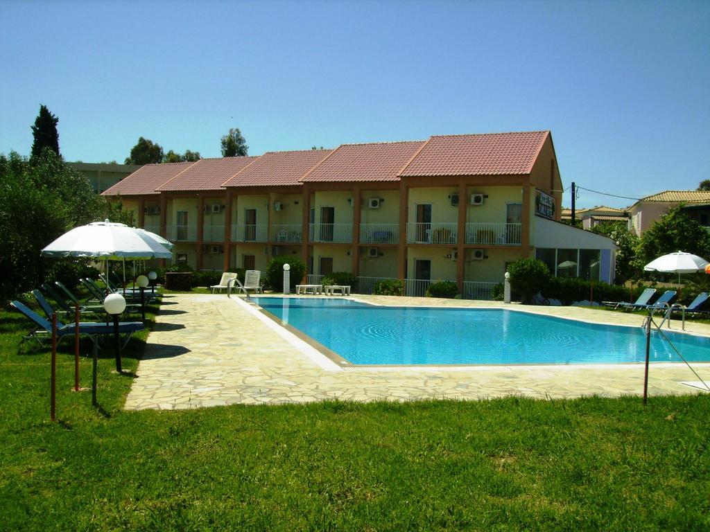 מוראיטיקה Aggelos Family Hotel מראה חיצוני תמונה