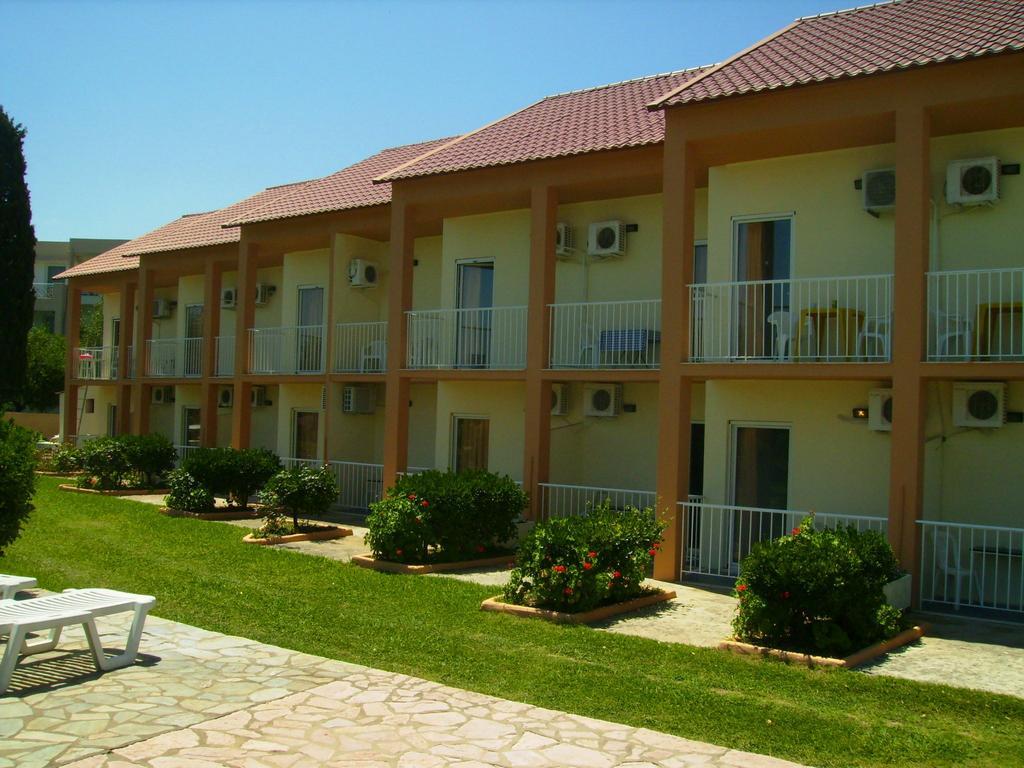 מוראיטיקה Aggelos Family Hotel מראה חיצוני תמונה