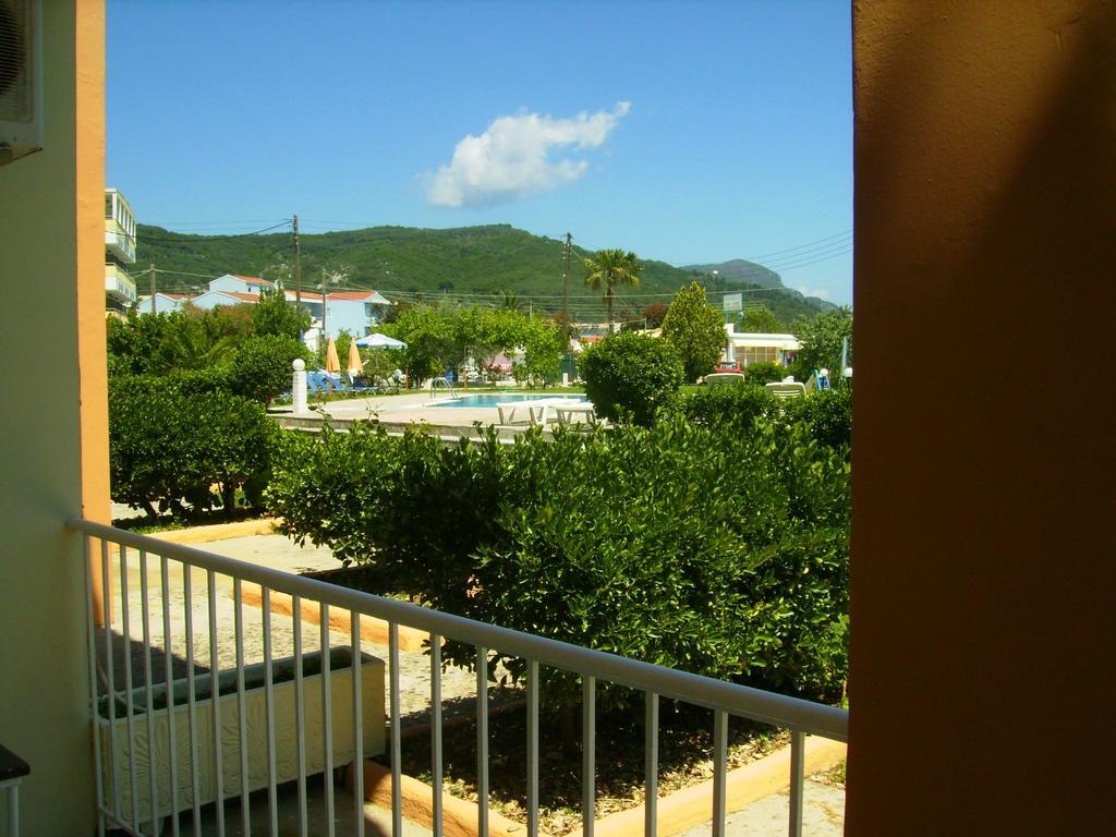 מוראיטיקה Aggelos Family Hotel מראה חיצוני תמונה