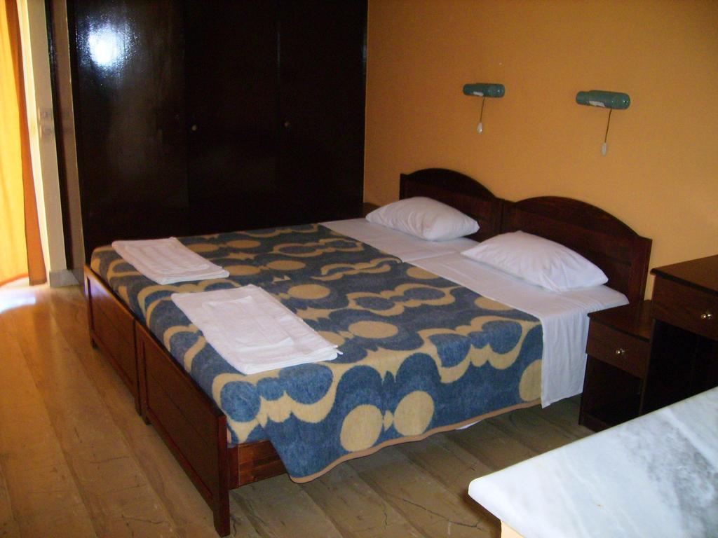 מוראיטיקה Aggelos Family Hotel מראה חיצוני תמונה