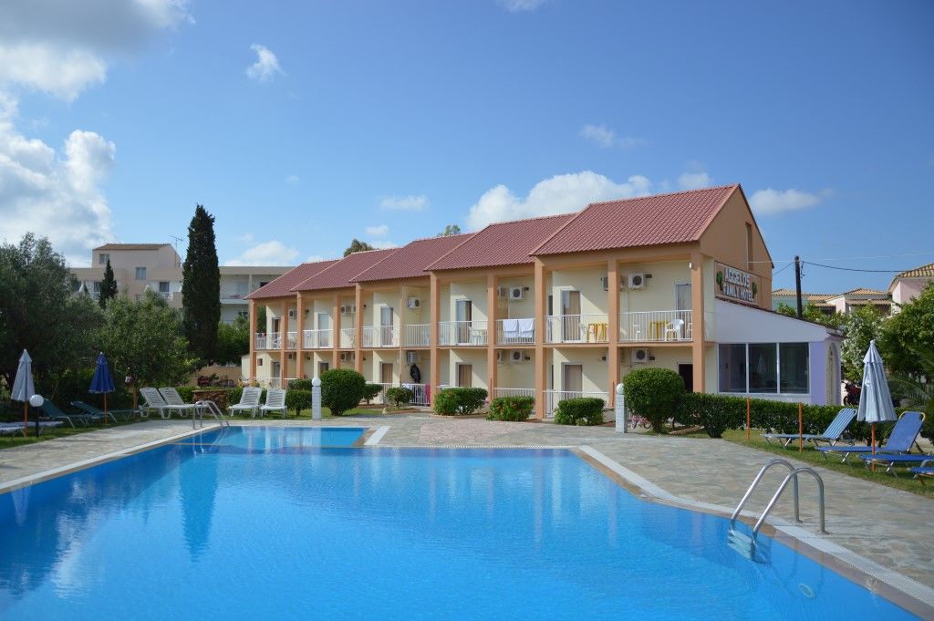 מוראיטיקה Aggelos Family Hotel מראה חיצוני תמונה