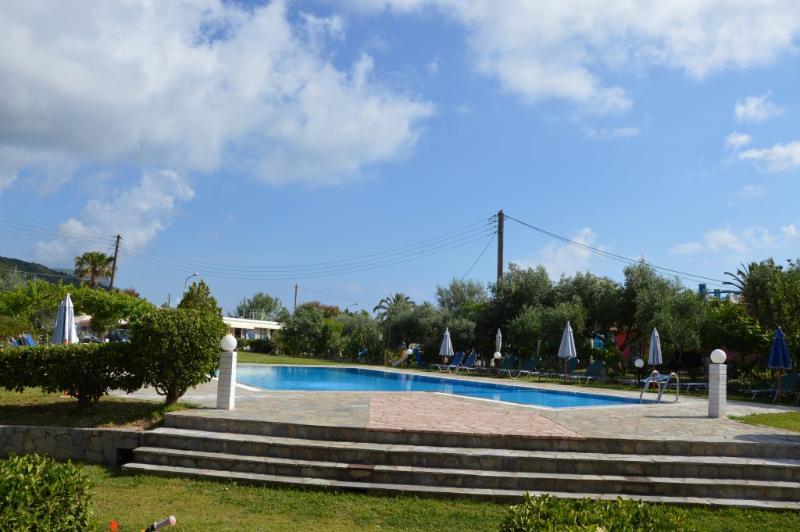 מוראיטיקה Aggelos Family Hotel מראה חיצוני תמונה